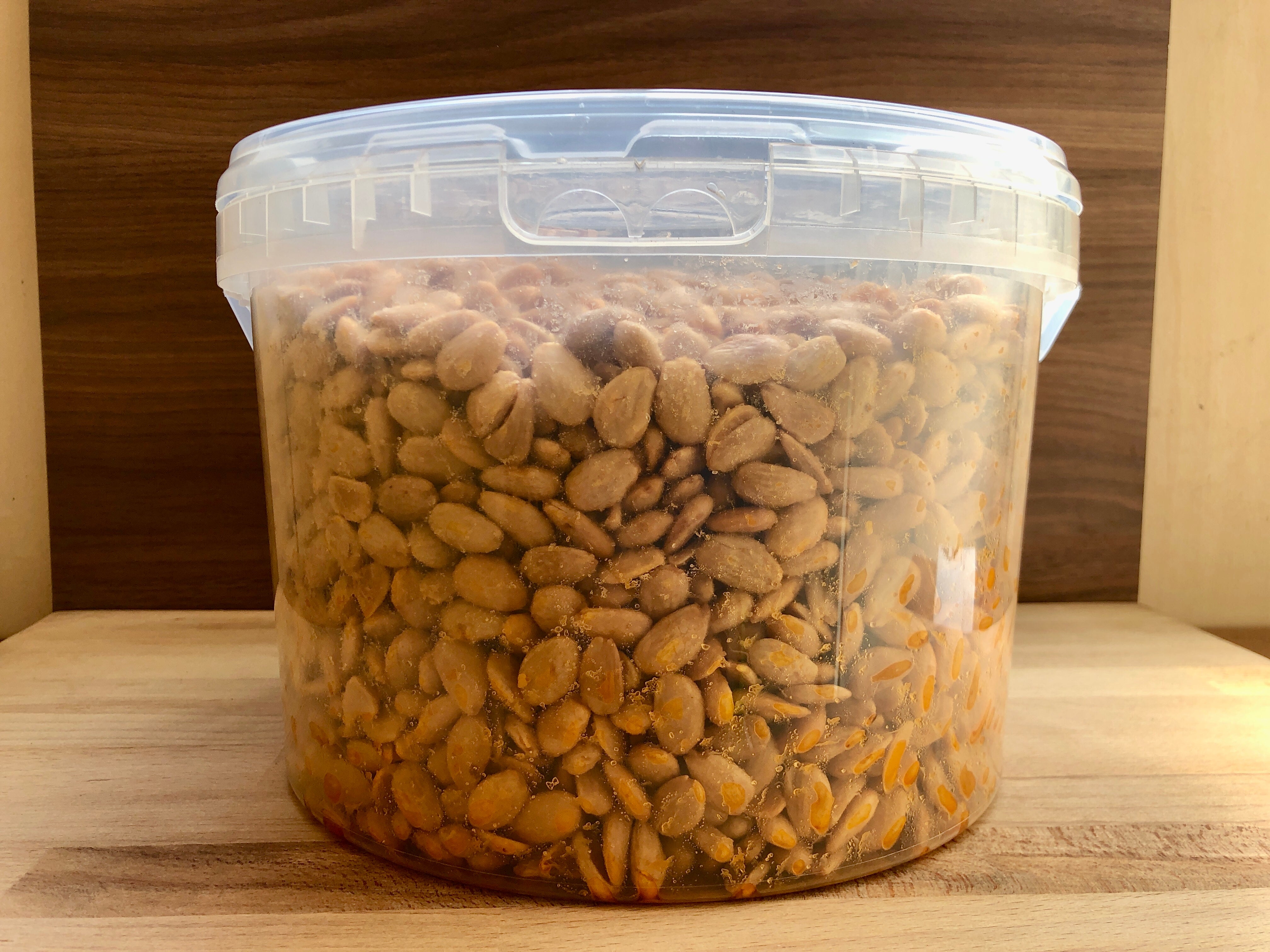 Mandorle Pelate Tostate al BBQ