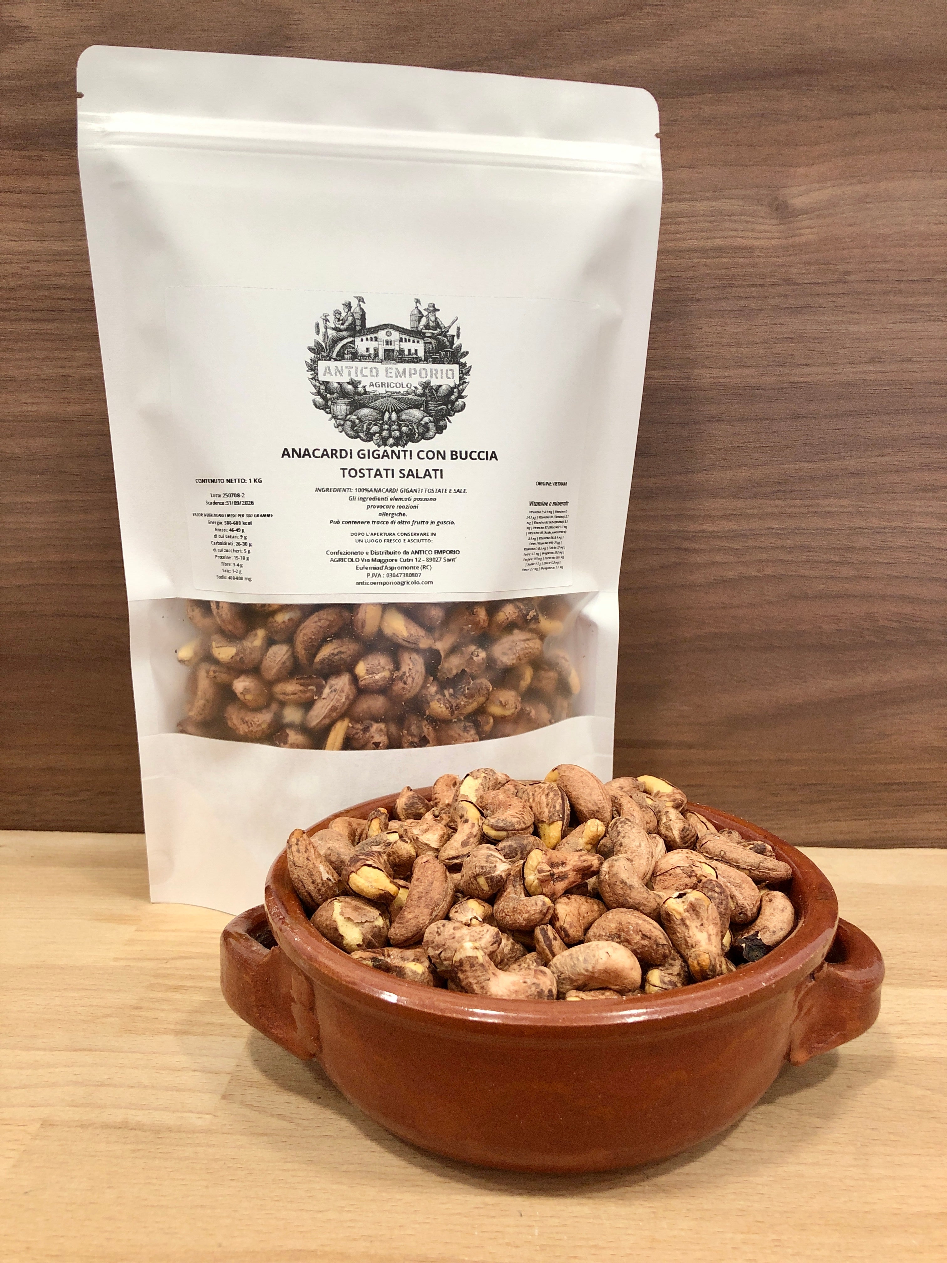 Anacardi Giganti con Buccia Tostati e Salati