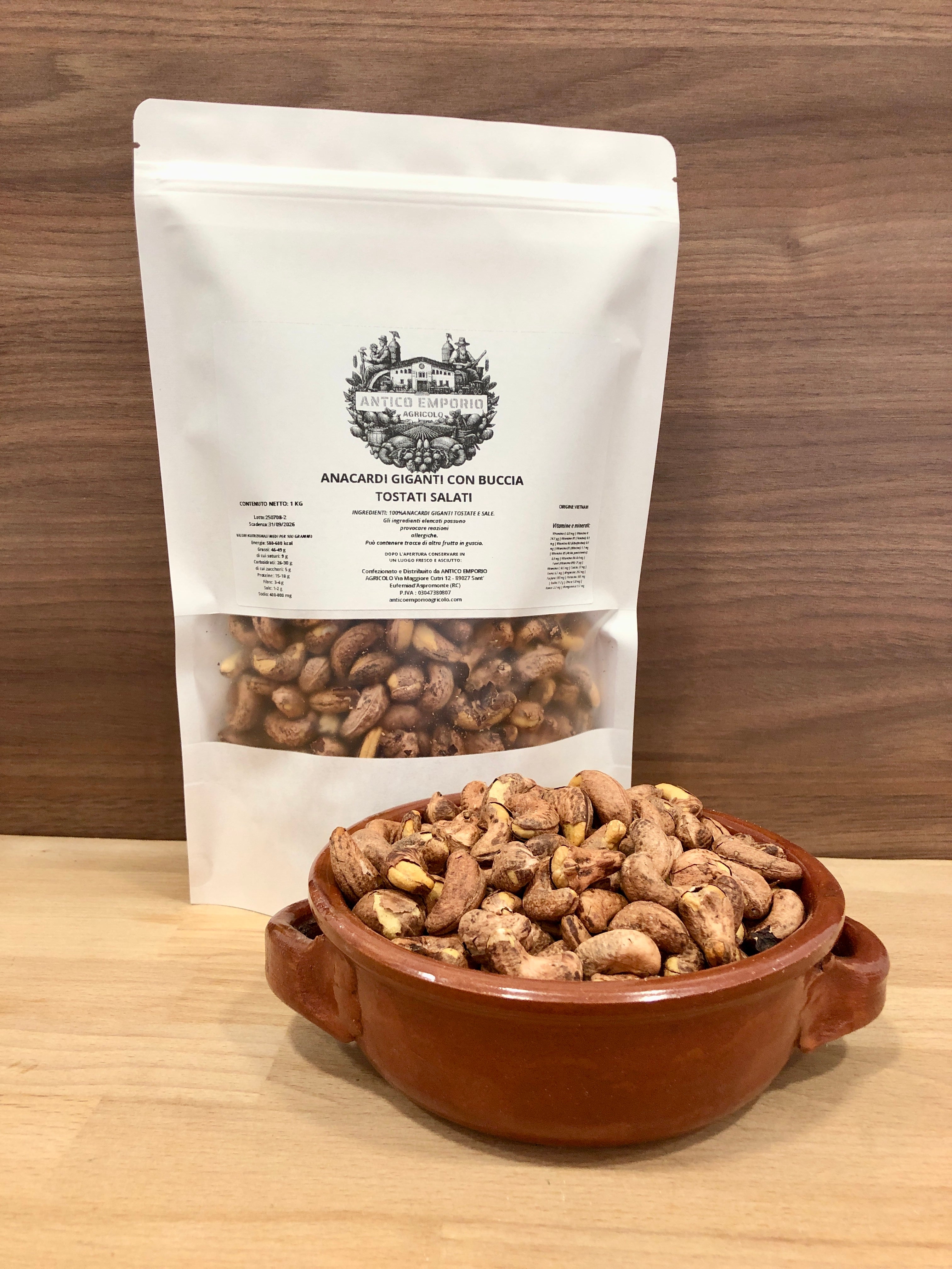 Anacardi Giganti con Buccia Tostati e Salati
