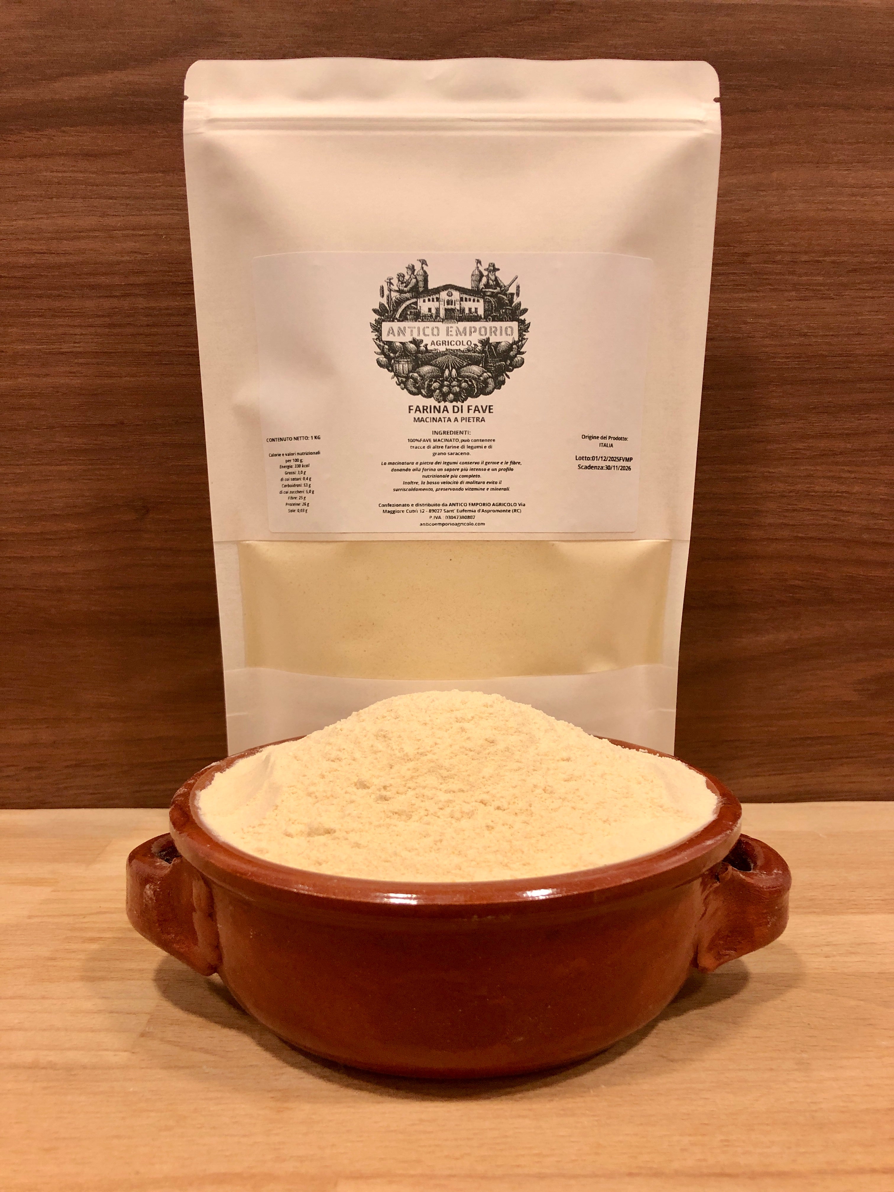 Farina di Fave Decorticate Macinata a Pietra al Momento dell'Ordine
