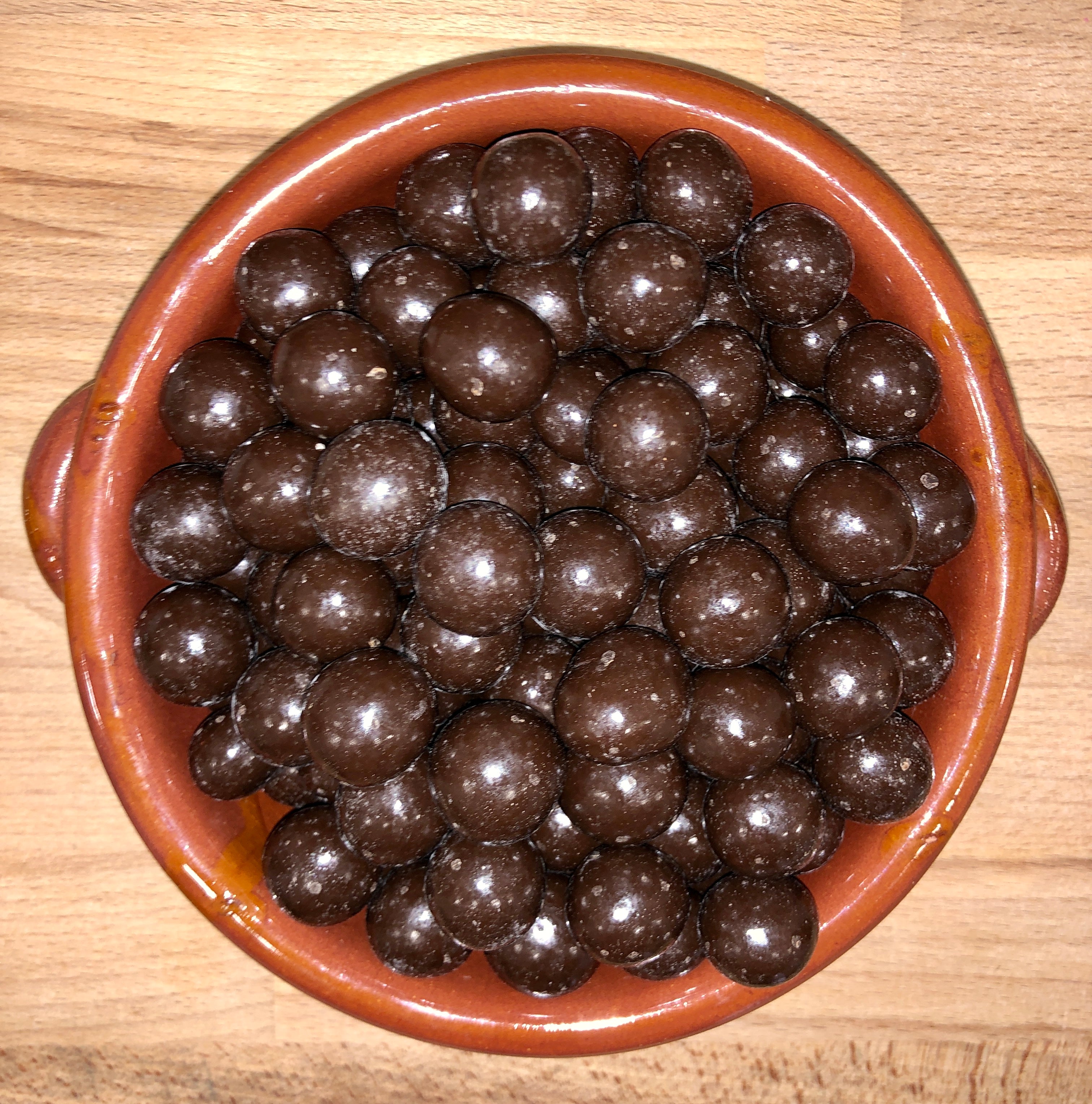 Nocciole Intere al Cioccolato Fondente