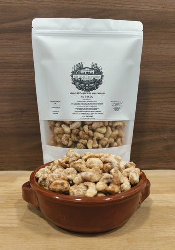 Anacardi Interi Pralinati al Cocco